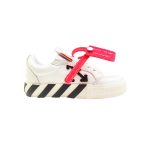 off white sneaker wit